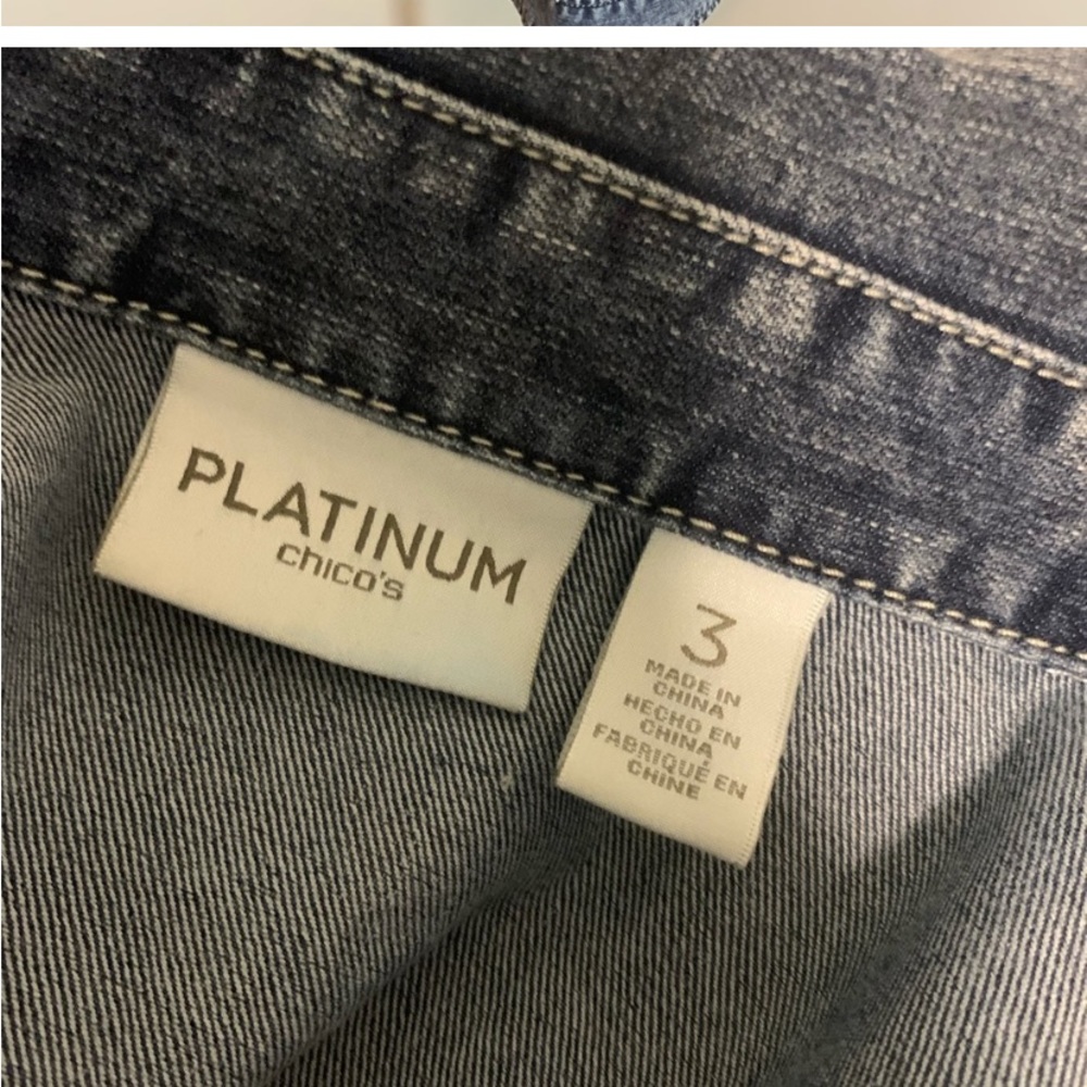 PLATINUM CHICO’S RARE Jean Jacket size 3 - Picture 5 of 7